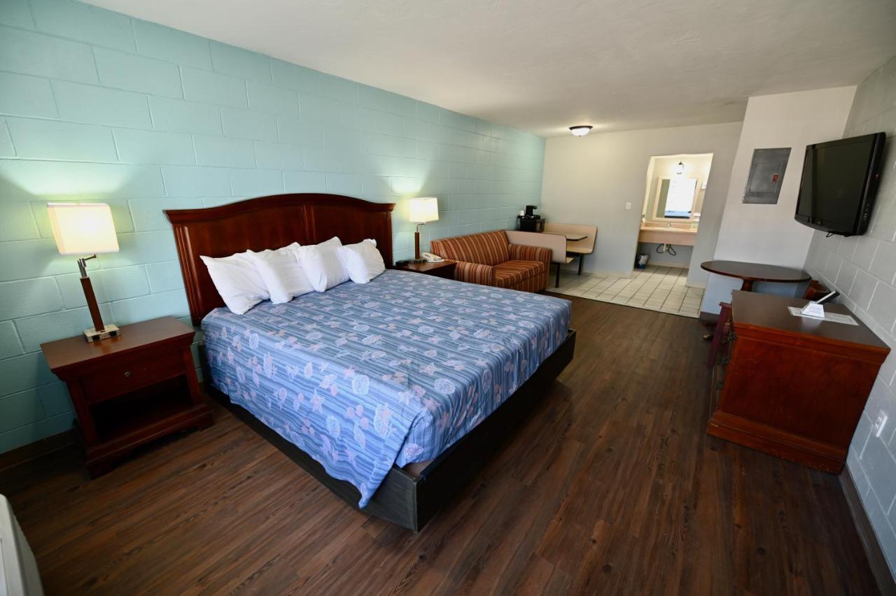 Buccaneer Inn St. George Island Eksteriør bilde